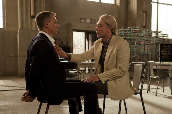 Daniel Craig (left) and Javier Bardem star in Metro-Goldwyn-Mayer Pictures/Columbia Pictures/EON Productionsí action adventure SKYFALL.