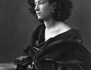 Sarah Bernhardt, fotografata da Félix Nadar (1864)