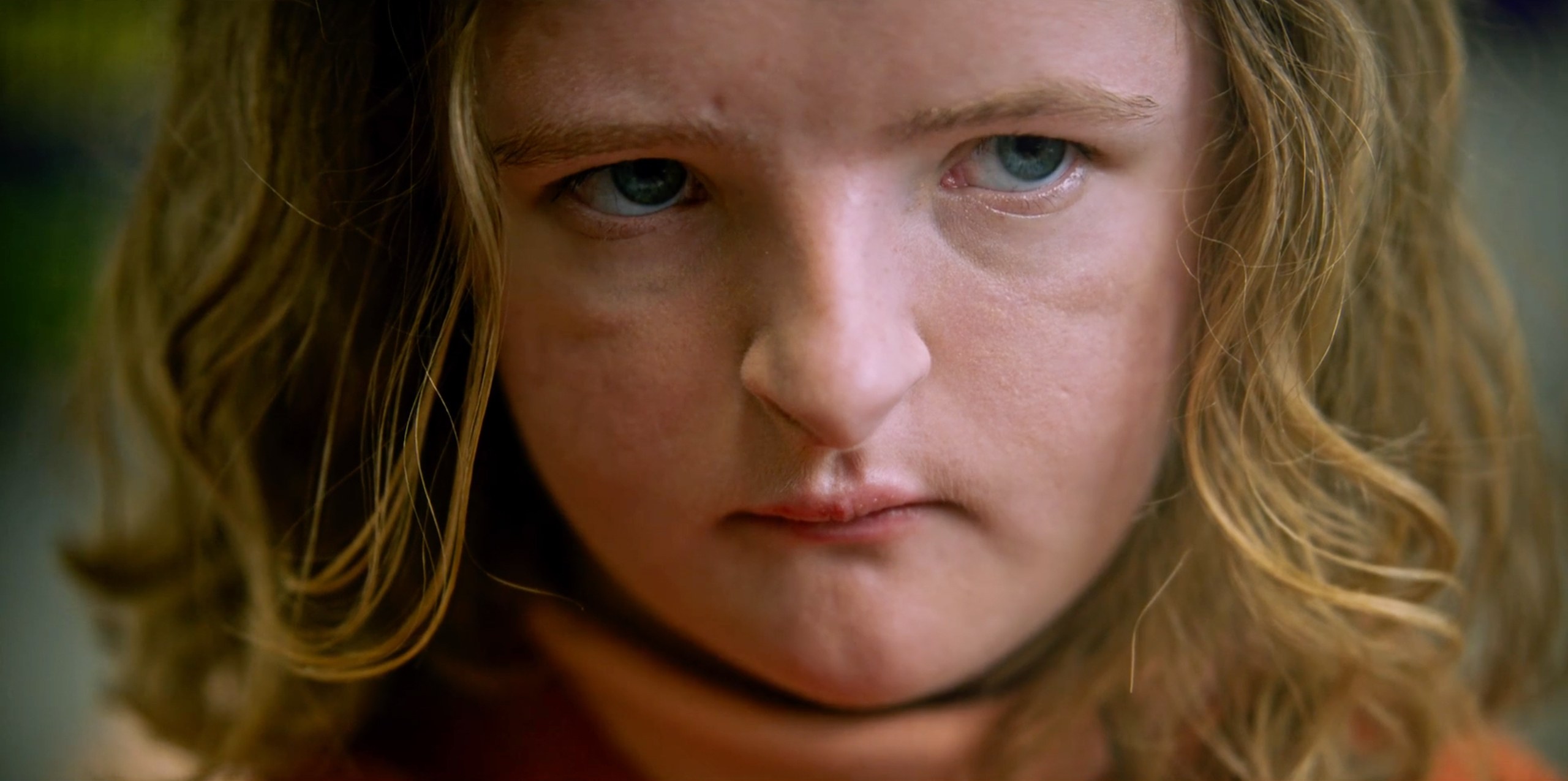 HEREDITARY-trailer-gq