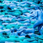 Spencer Tunick - Sea of Hull (2016)