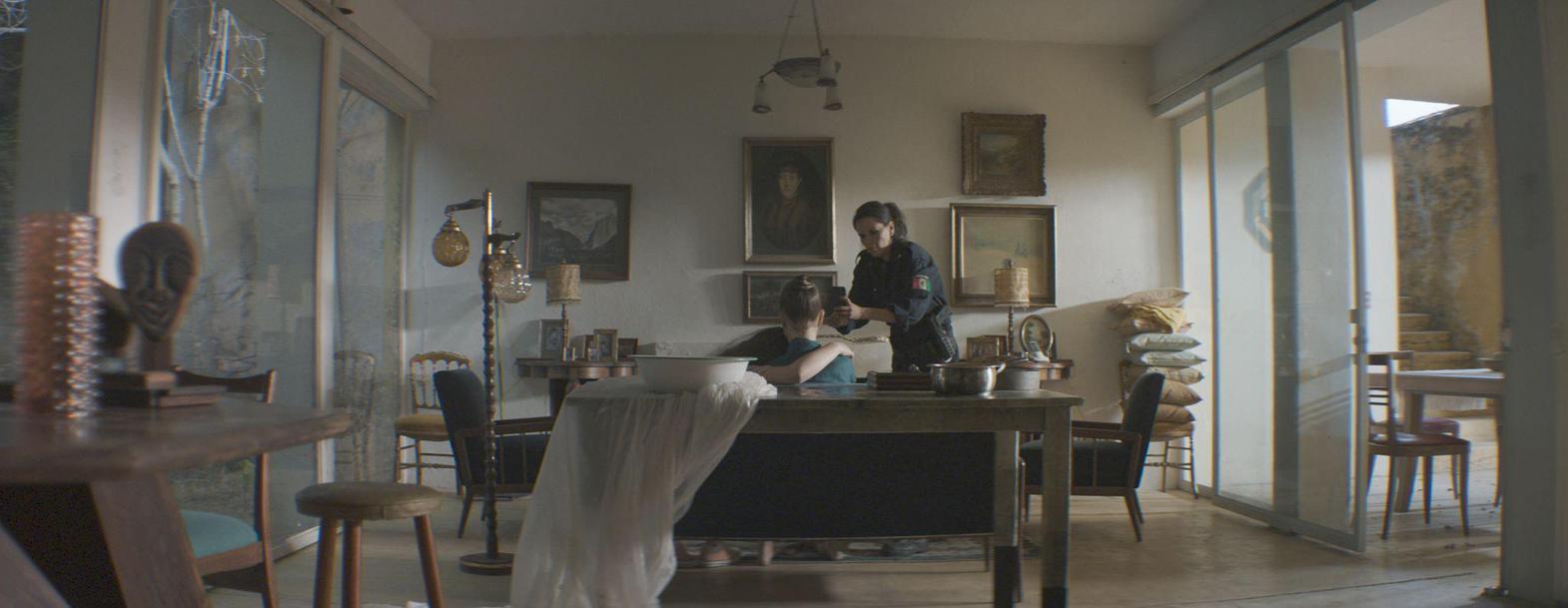 robe-of-gems-trailer-first-look-at-natalia-lopez-gallardos-berlin-film-festival-competition